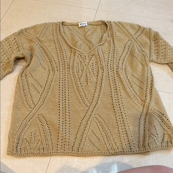 Mimi Maternity Women's Gold/Beige V-Neck Sweater - Picture 1 of 1